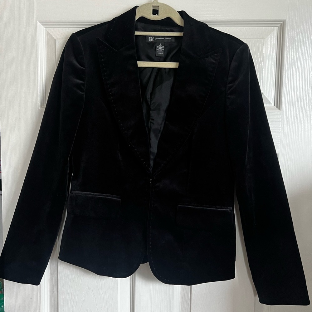 INC Black velvet tailored blazer